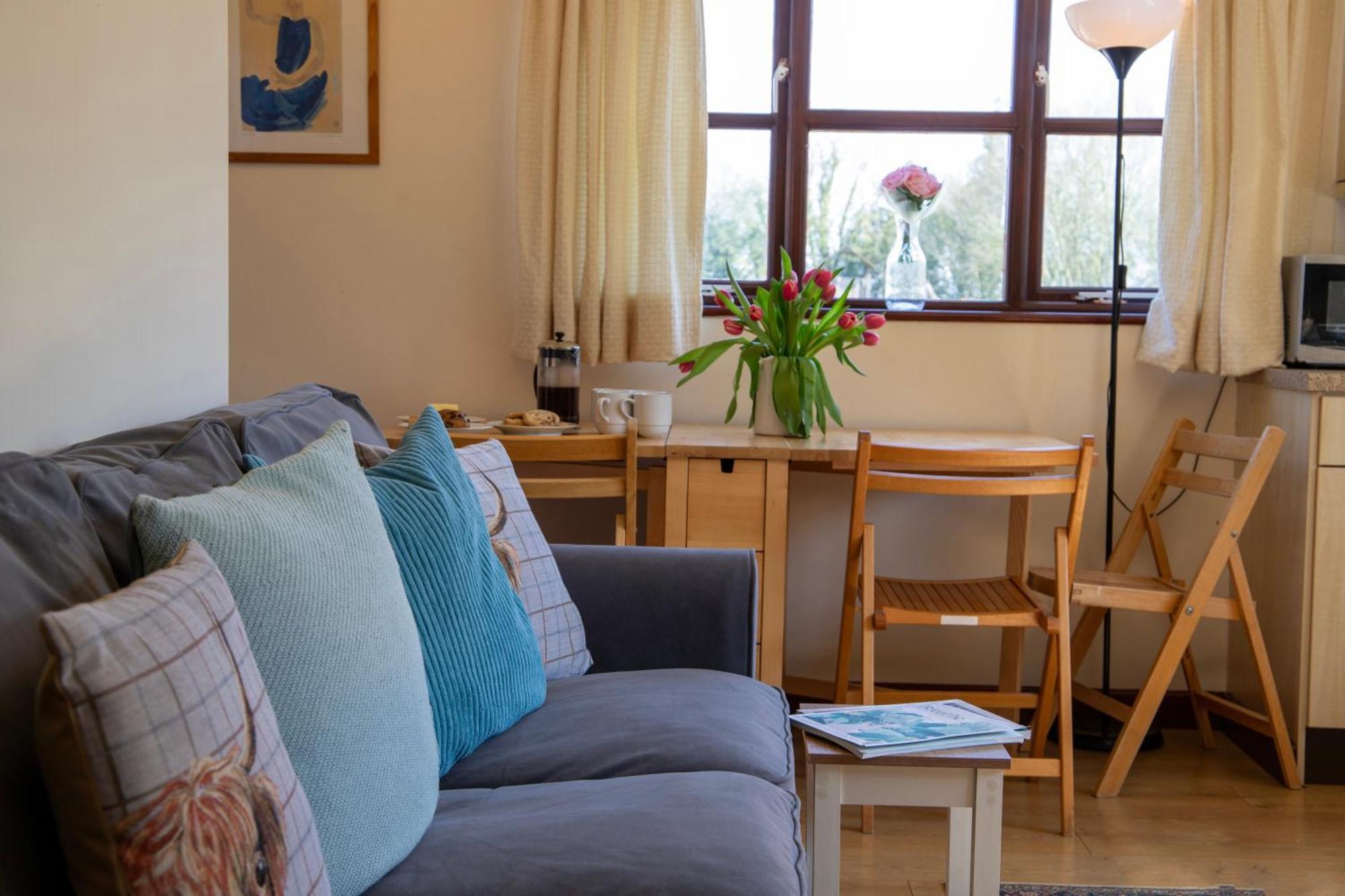 Charlie'S Cottage With Alpacas And 7Mins Drive To Alton Towers Denstone Exterior foto